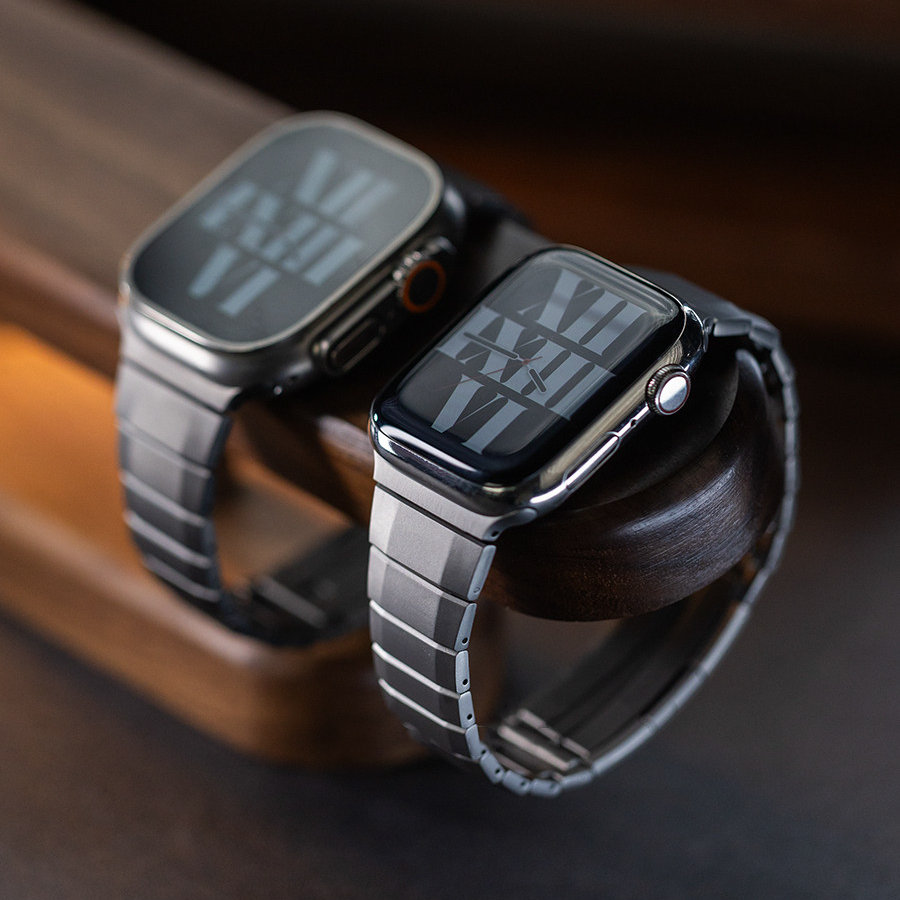 Quick-Release Stainless Steel Band for Apple Watch