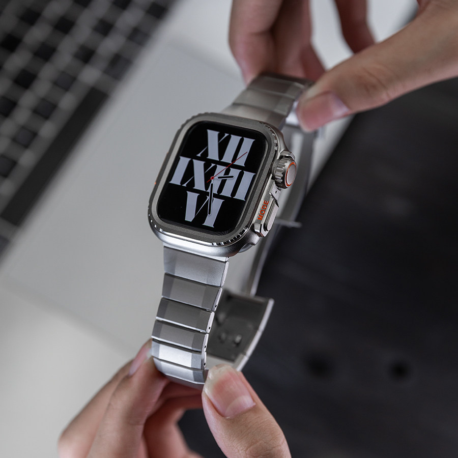 Quick-Release Stainless Steel Band for Apple Watch